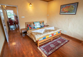 Mountain View Eco Loft- 1 BHK with Kitchen - Fast WiFi